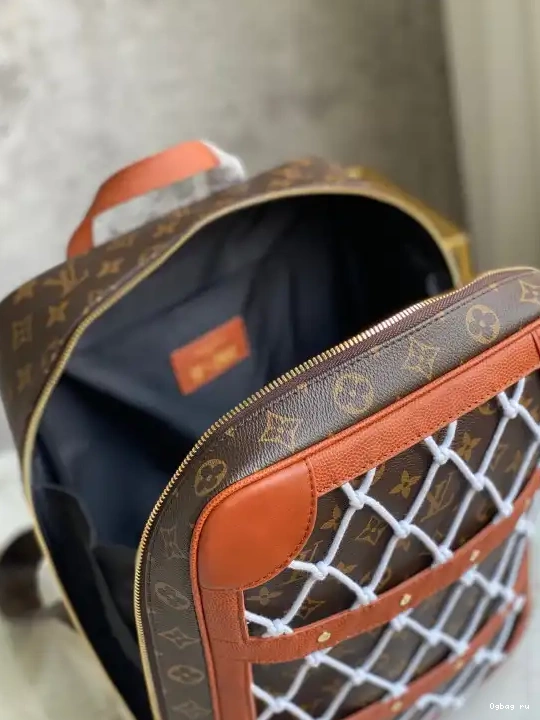 BOX VUITTON LVXNBA LOUIS BACKPACK SHOE 0522